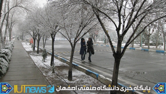 گالری تصاویر روزهای برفی دانشگاه صنعتی اصفهان
